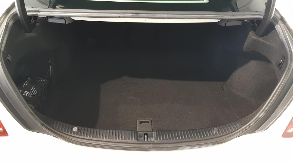 MERCEDES-BENZ C 2015