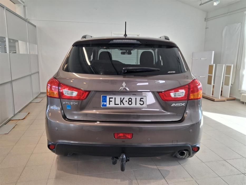 MITSUBISHI ASX 2014