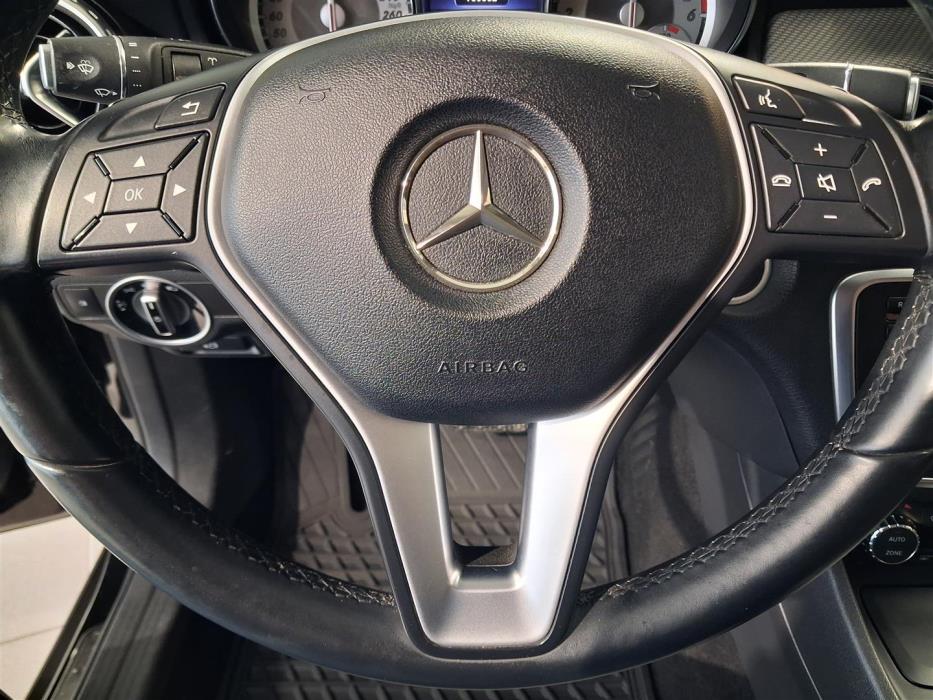 Mercedes-Benz GLA 2014
