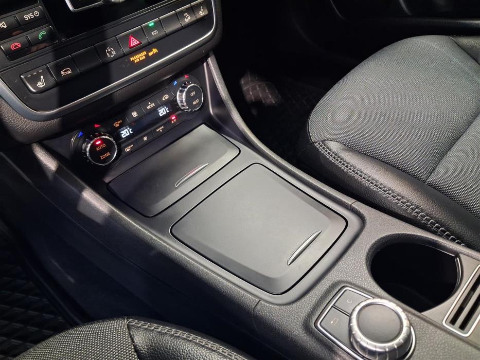 Mercedes-Benz GLA 2014