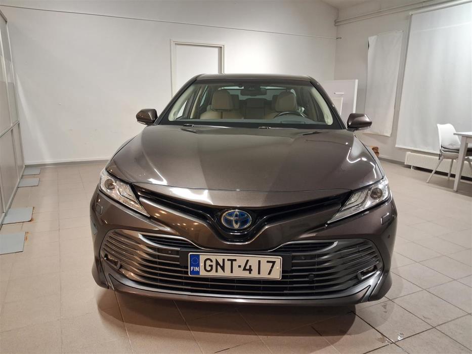 TOYOTA Camry 2019