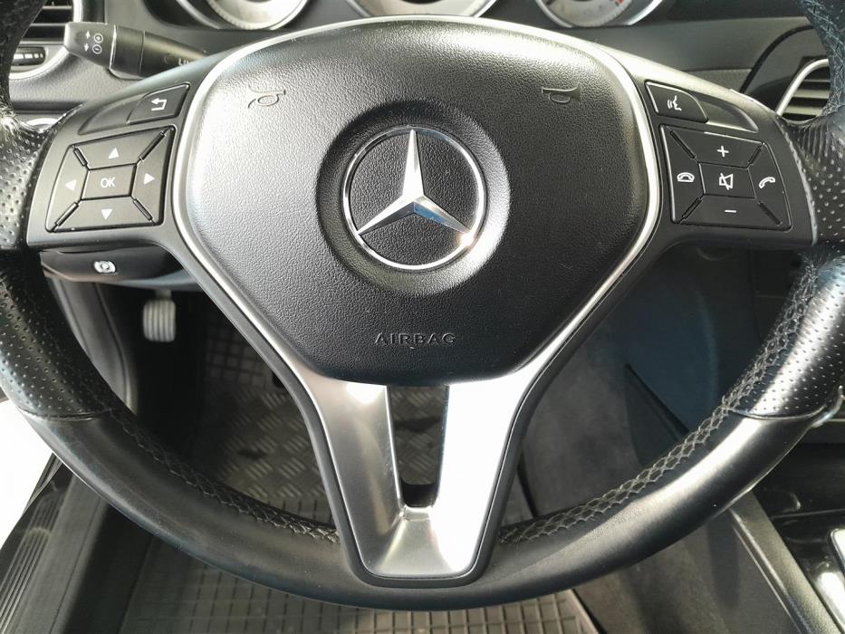 MERCEDES-BENZ C 2012