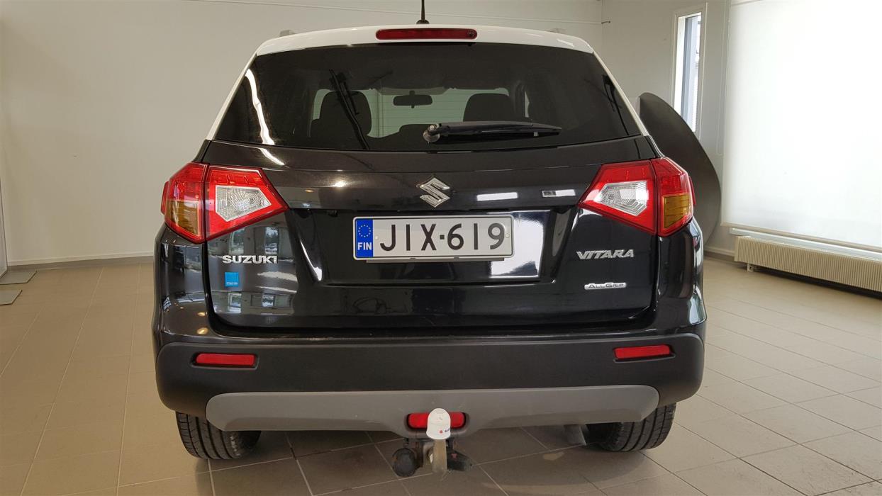 SUZUKI Vitara 2015