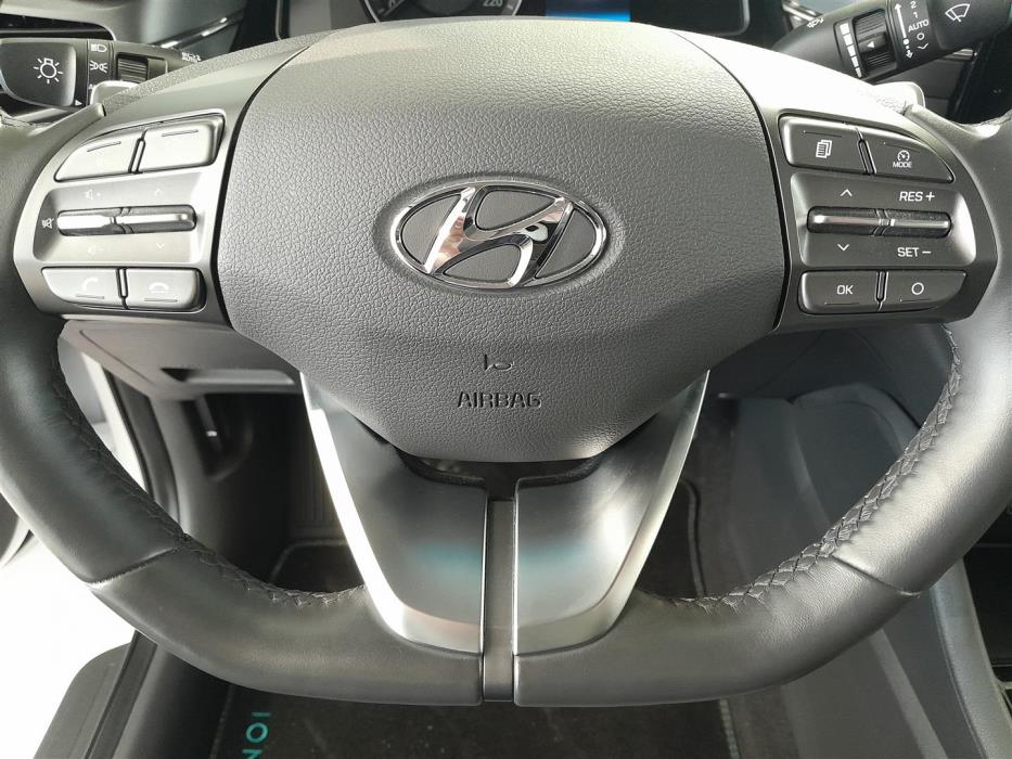 HYUNDAI IONIQ plug-in 2021