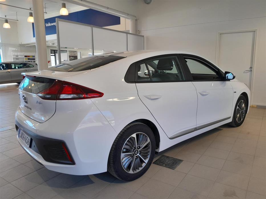 HYUNDAI IONIQ plug-in 2021