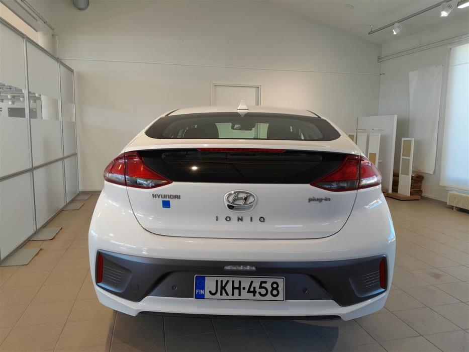 HYUNDAI IONIQ plug-in 2021