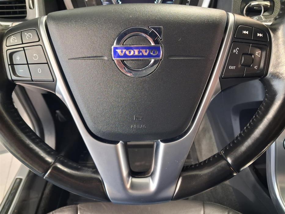 VOLVO V60 Cross Country 2017