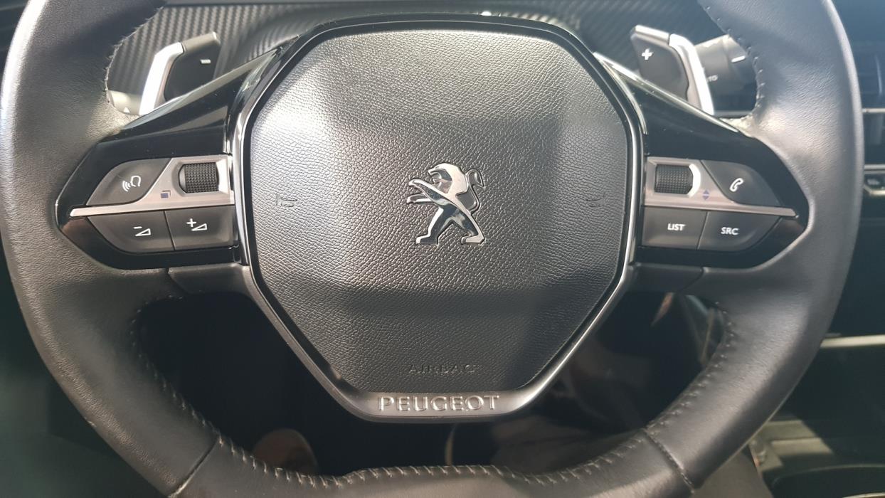 Peugeot 2008 2022