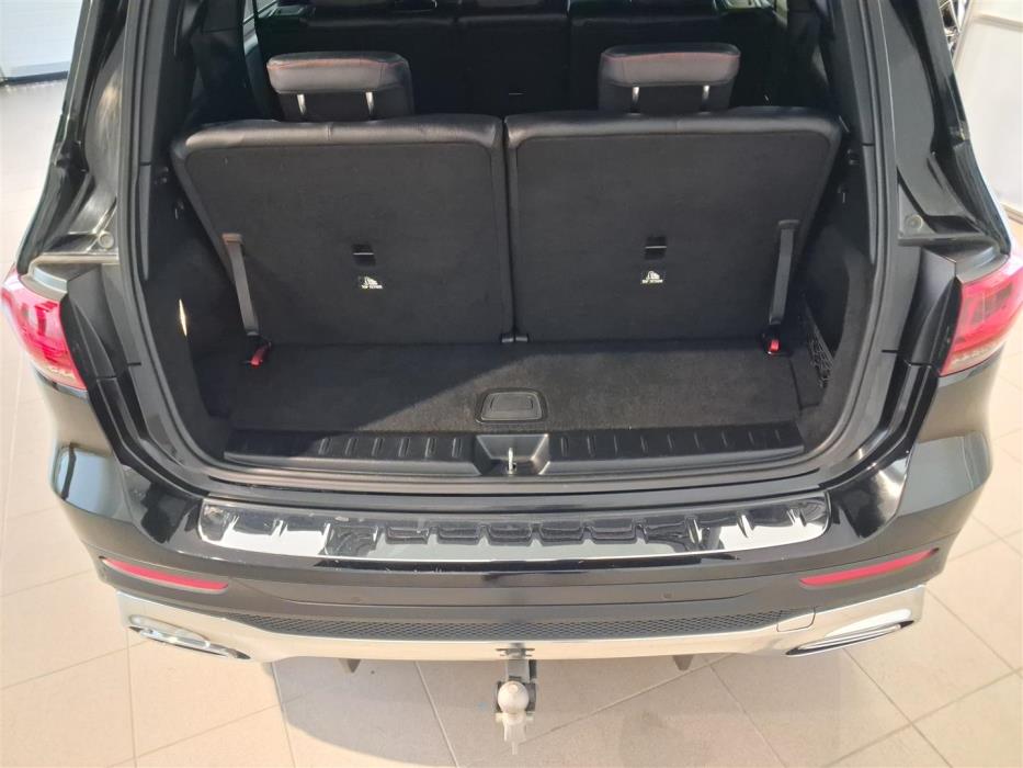 MERCEDES-BENZ GLB 2021