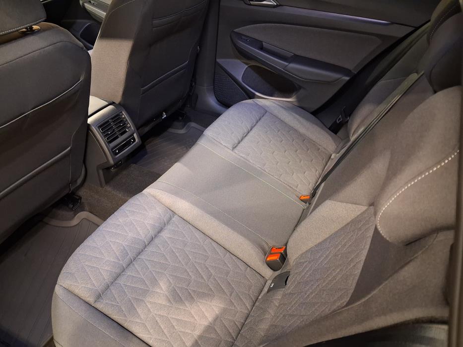 Volkswagen Golf 2026