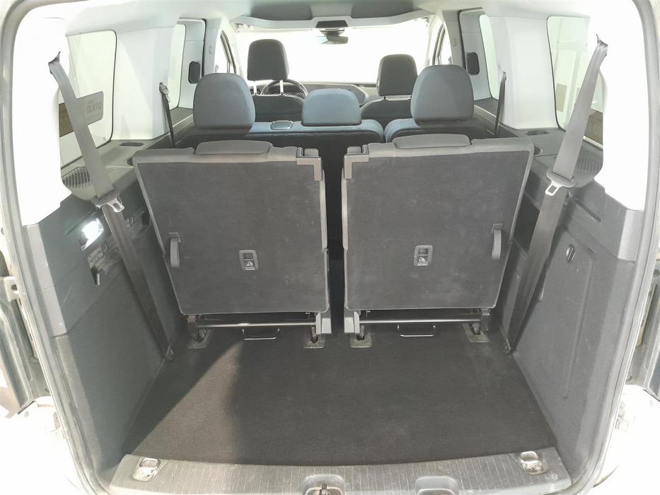 VOLKSWAGEN Caddy Maxi 2022
