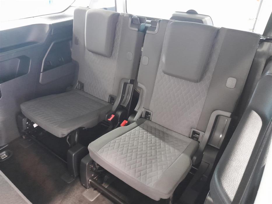 VOLKSWAGEN Caddy Maxi 2022