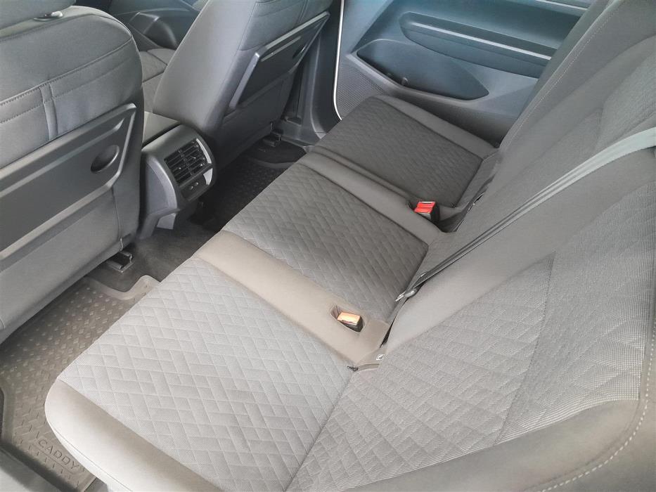 VOLKSWAGEN Caddy Maxi 2022