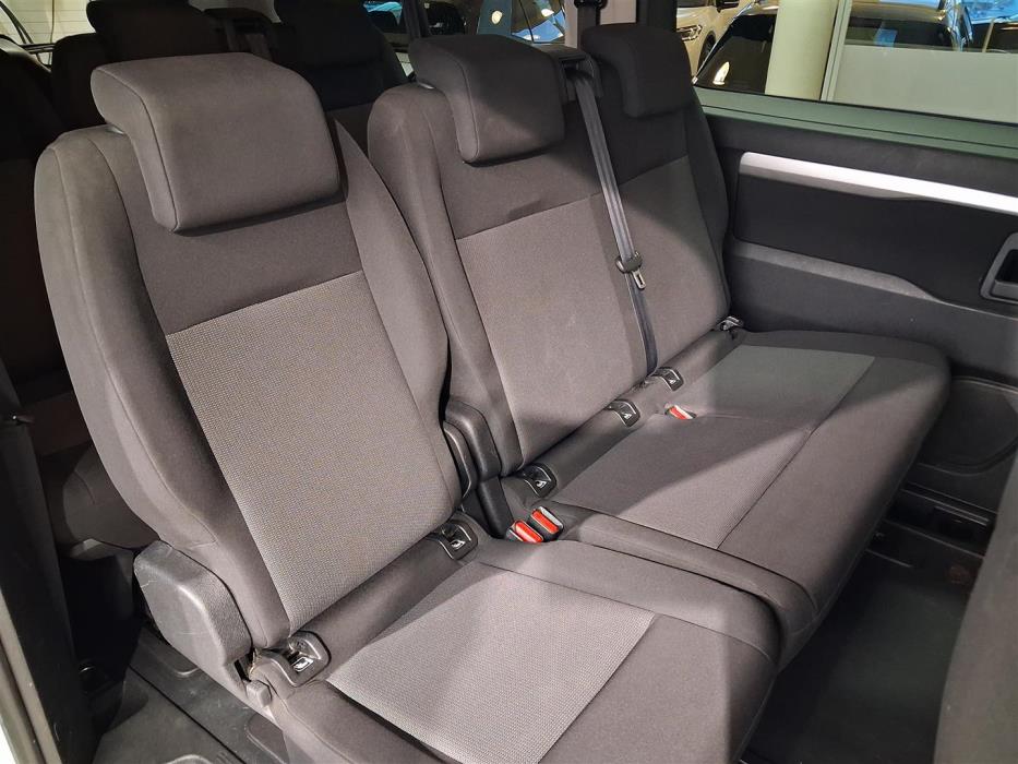 PEUGEOT Traveller 2022