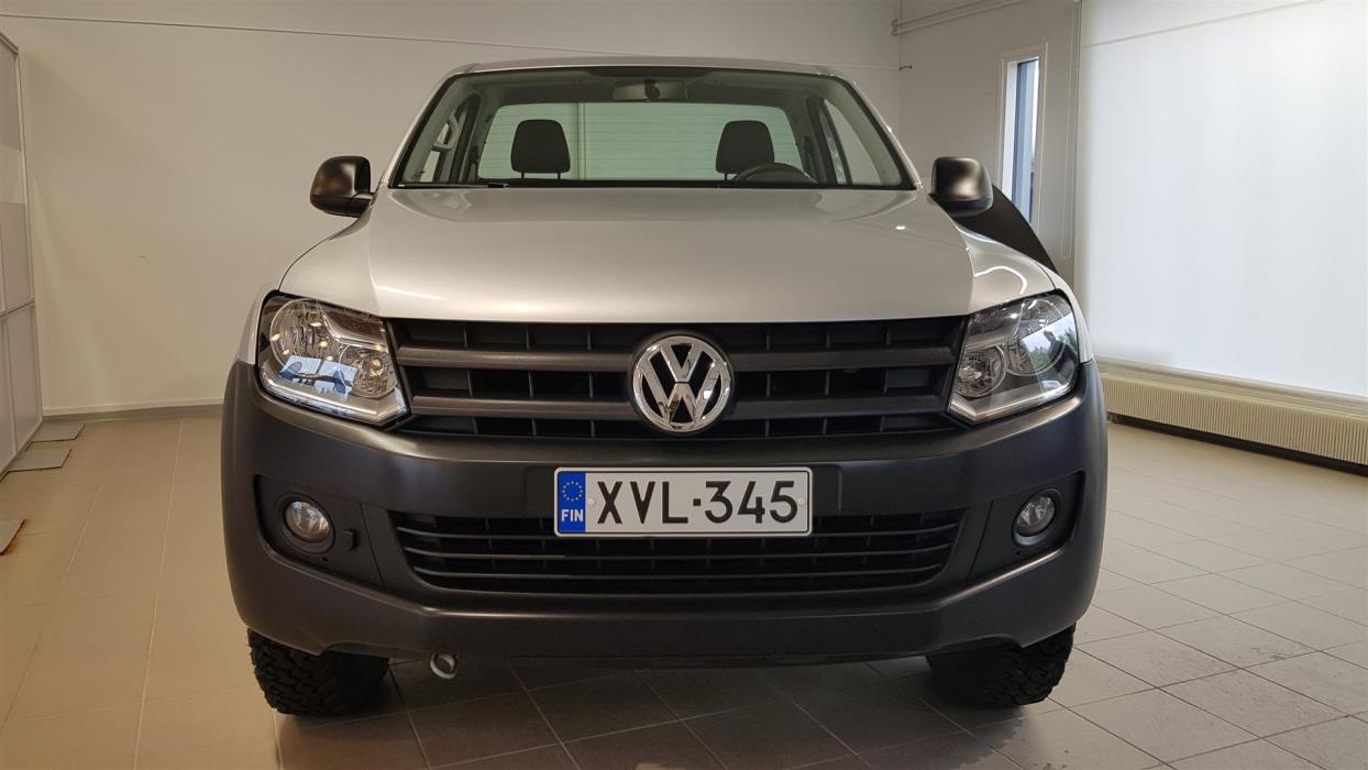VOLKSWAGEN Amarok 2013