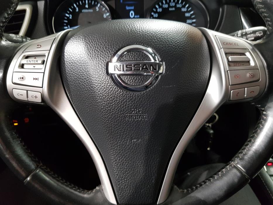 NISSAN Qashqai 2014