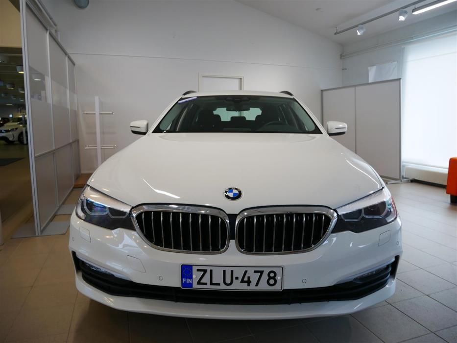 BMW 520 2019