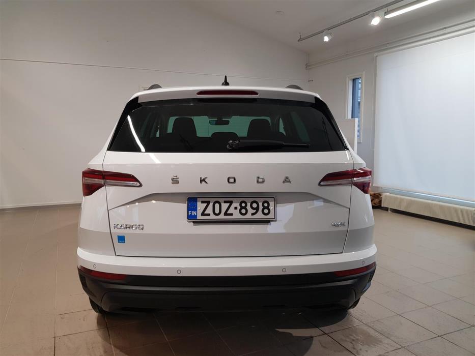 SKODA Karoq 2023