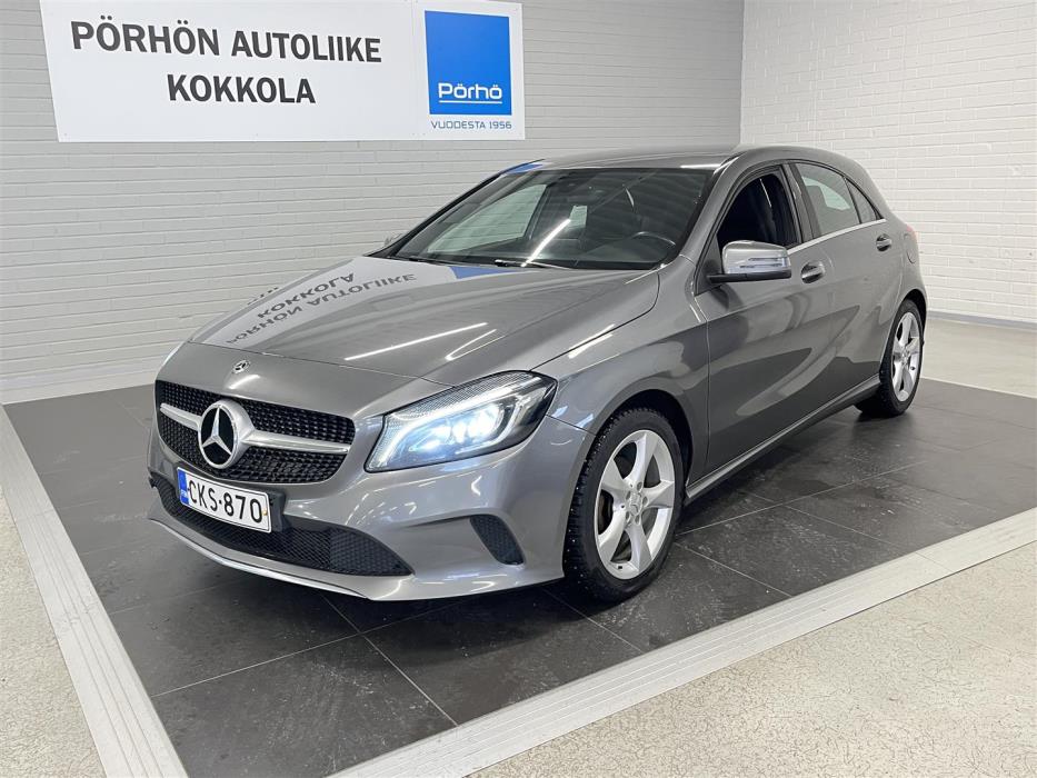 MERCEDES-BENZ A 2017