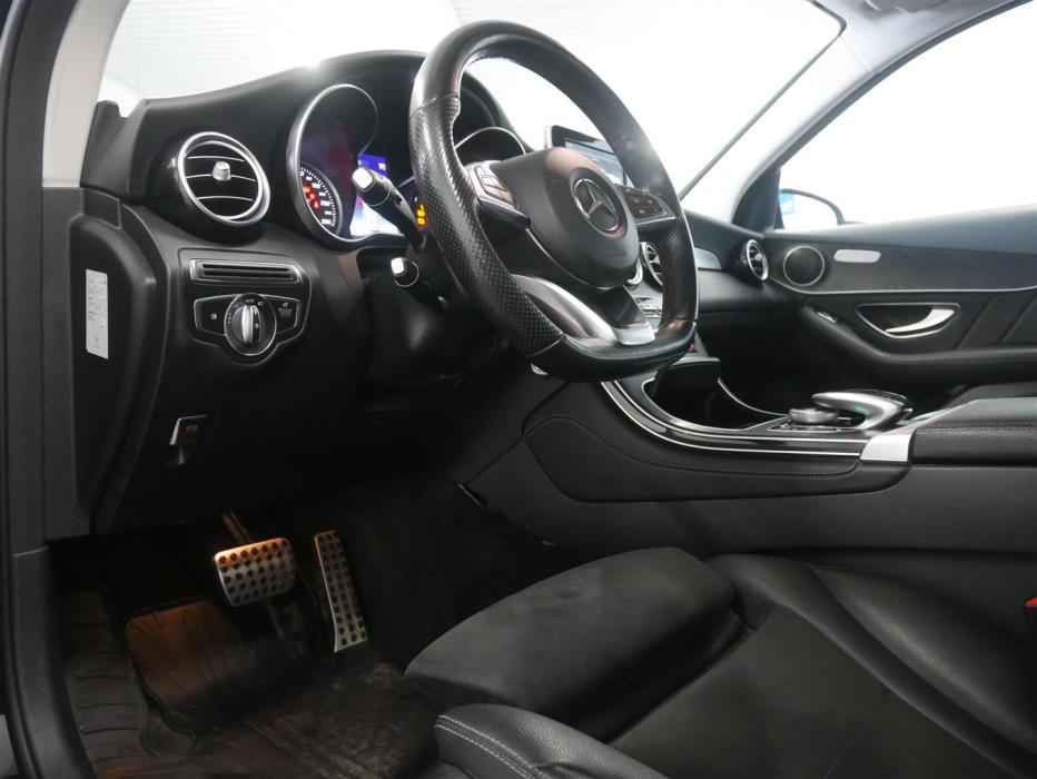 MERCEDES-BENZ GLC 2017