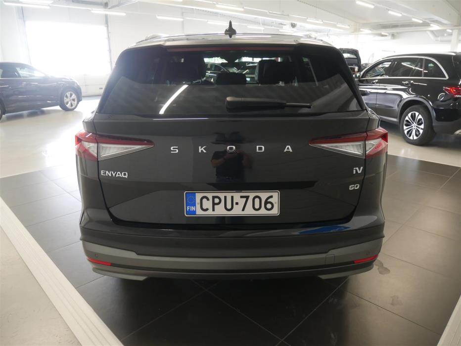 SKODA Enyaq 2021