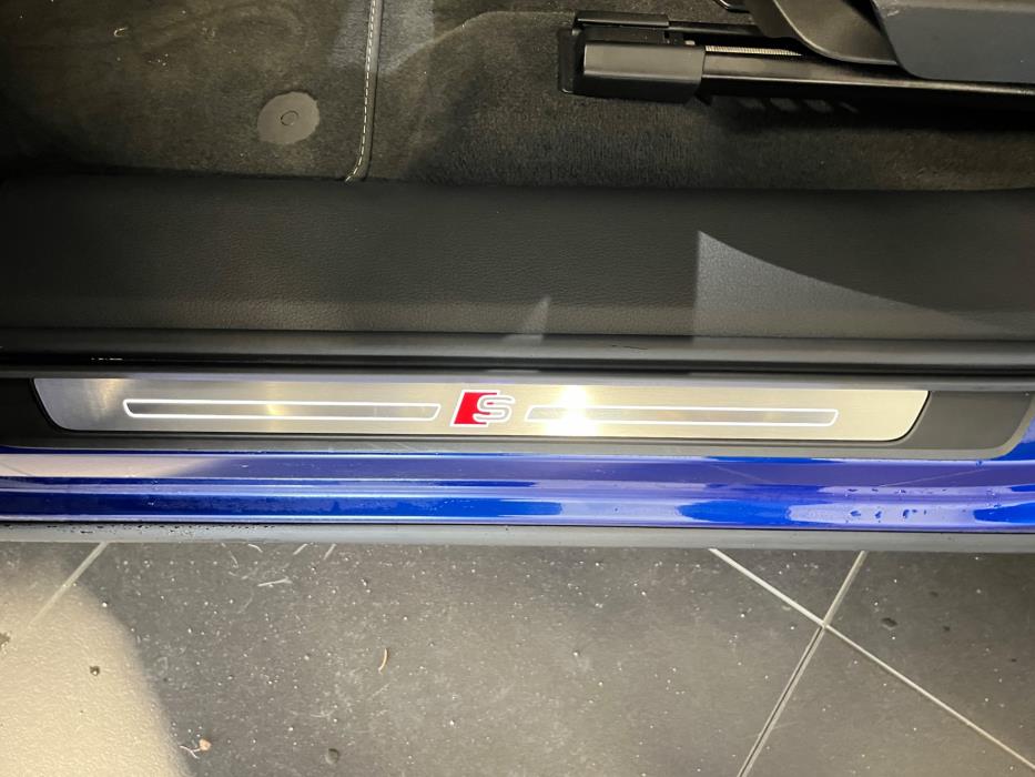 AUDI Q8 e-tron 2024