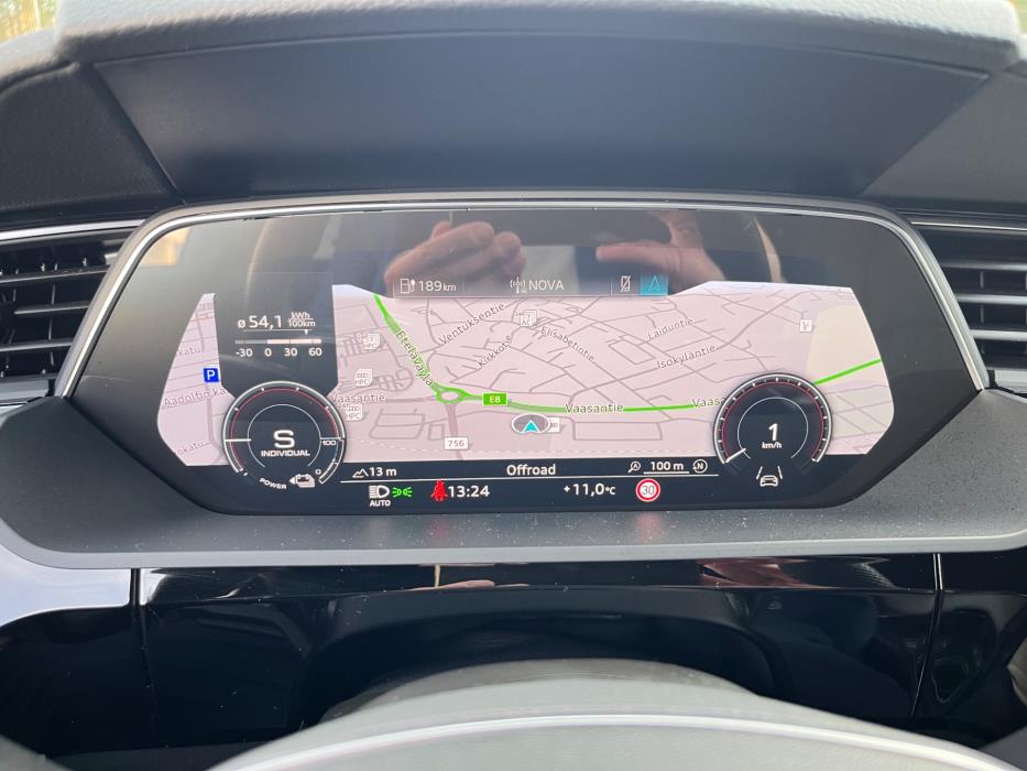 AUDI Q8 e-tron 2024