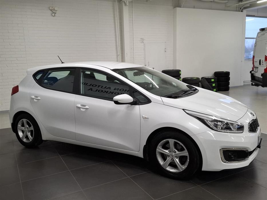 KIA cee'd 2016