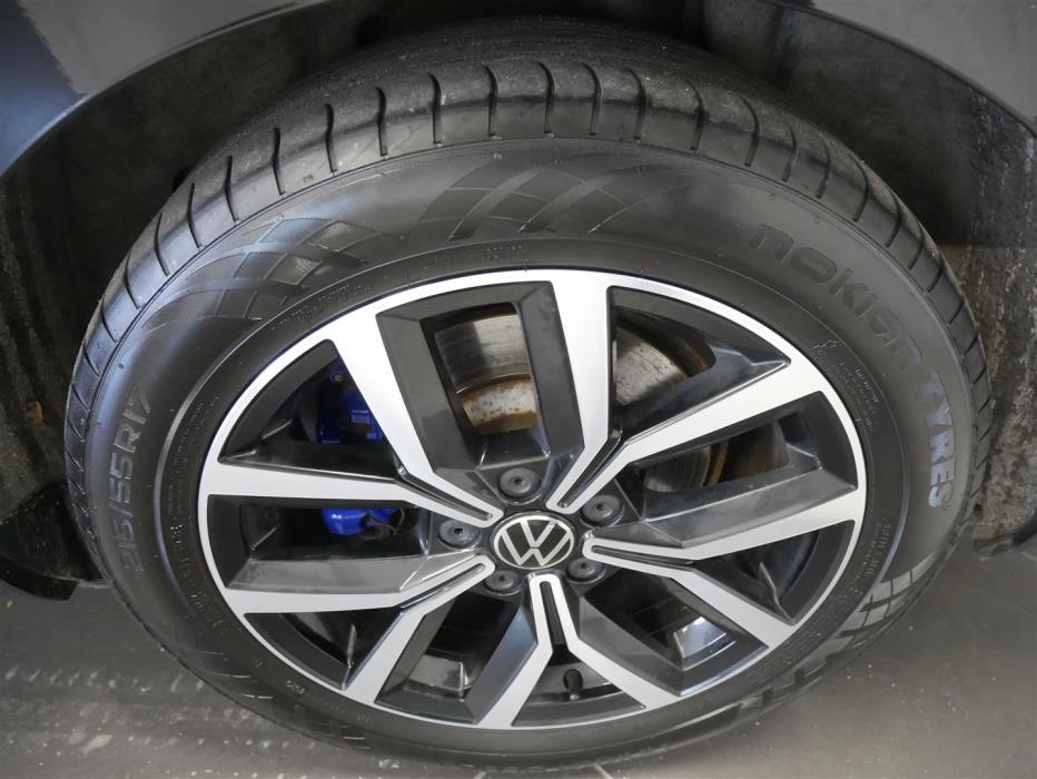 Volkswagen Passat 2022
