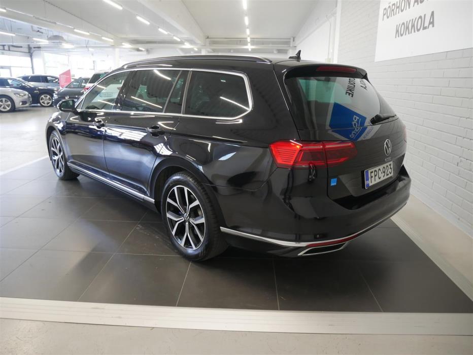 Volkswagen Passat 2022