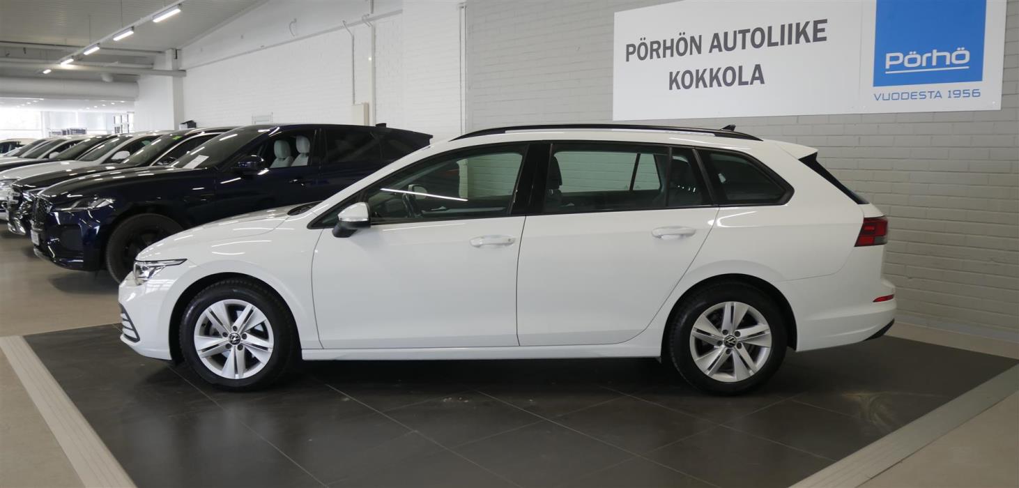 VOLKSWAGEN Golf 2021