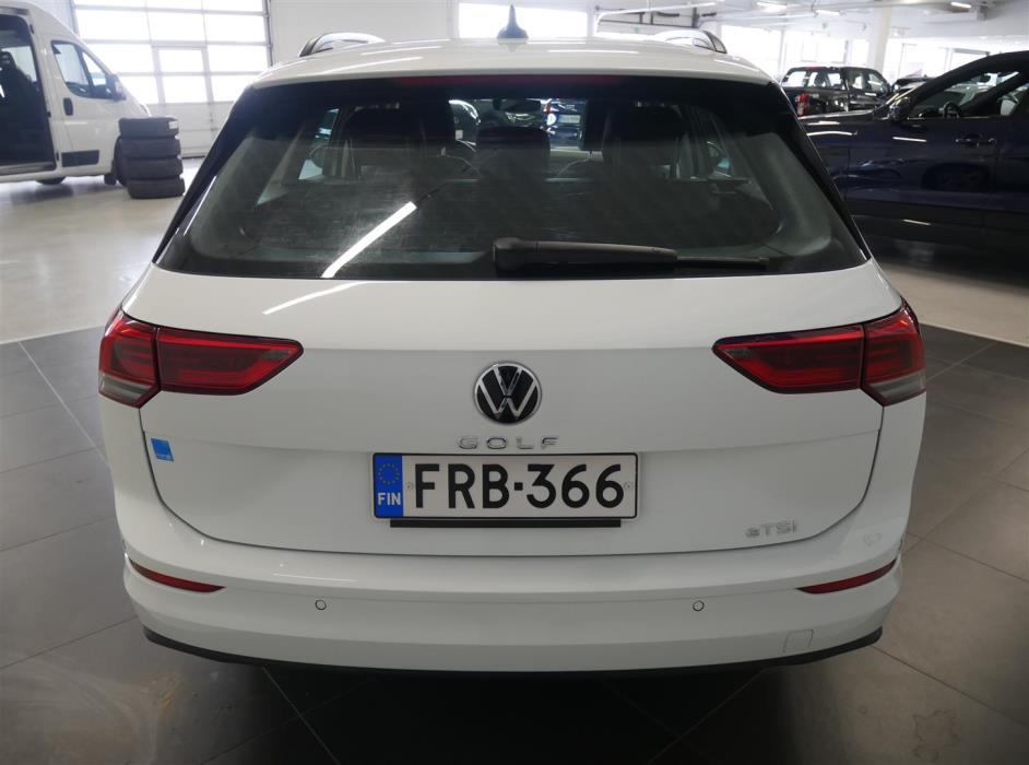 VOLKSWAGEN Golf 2021