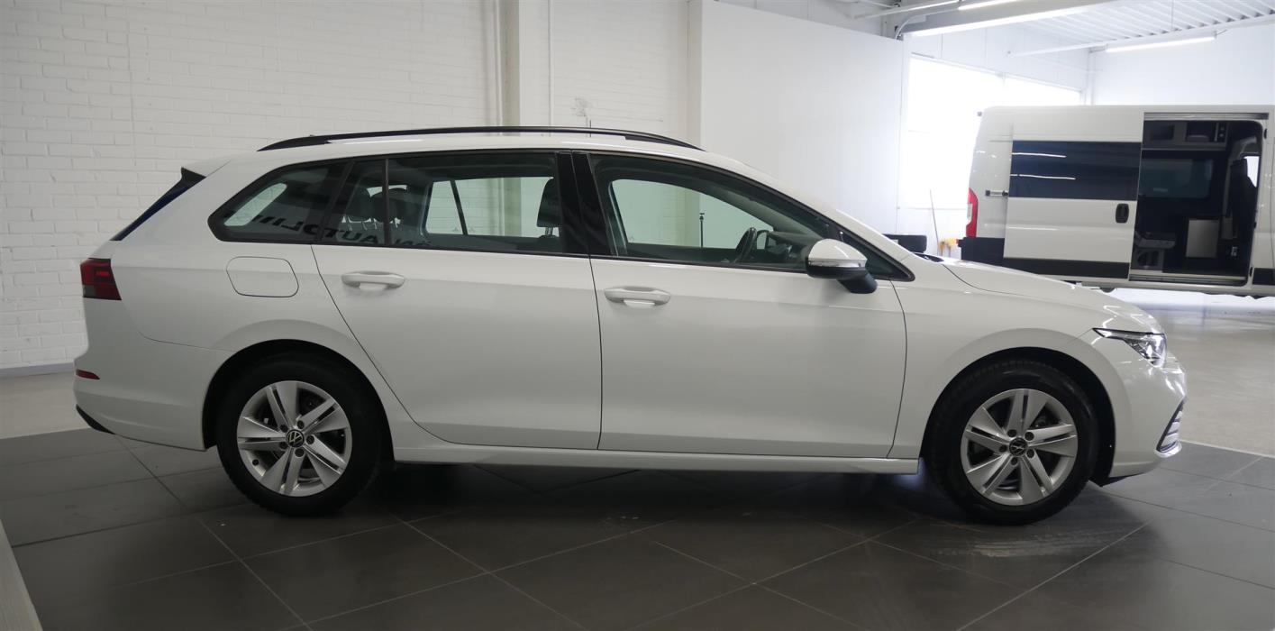 VOLKSWAGEN Golf 2021