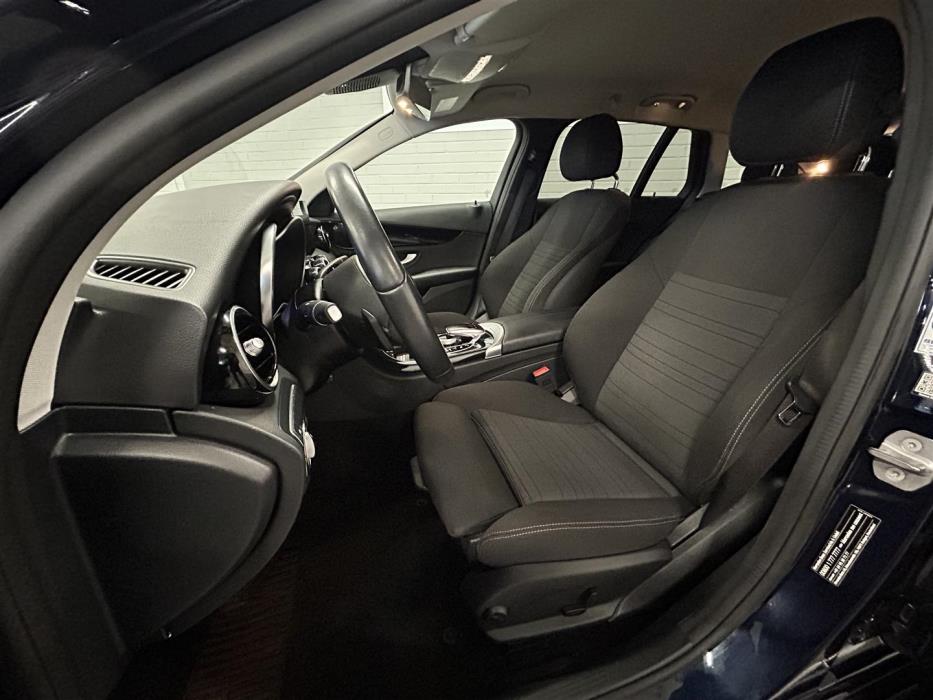 MERCEDES-BENZ C 300 e 2020