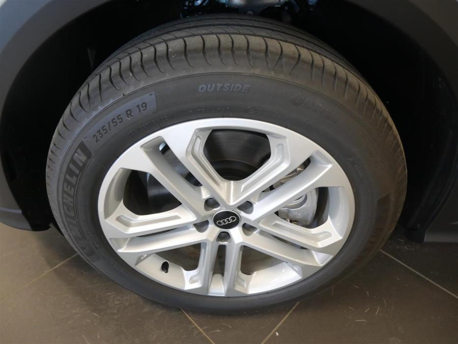 Audi Q5 2025