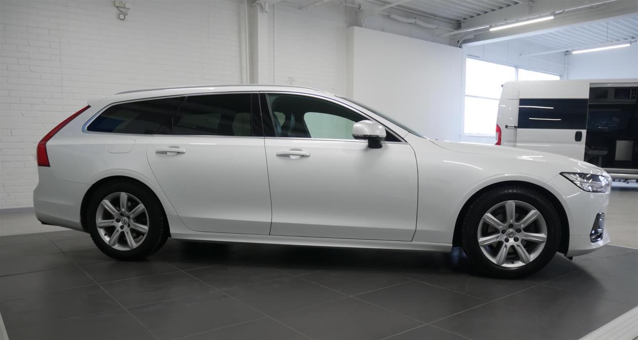 VOLVO V90 2019