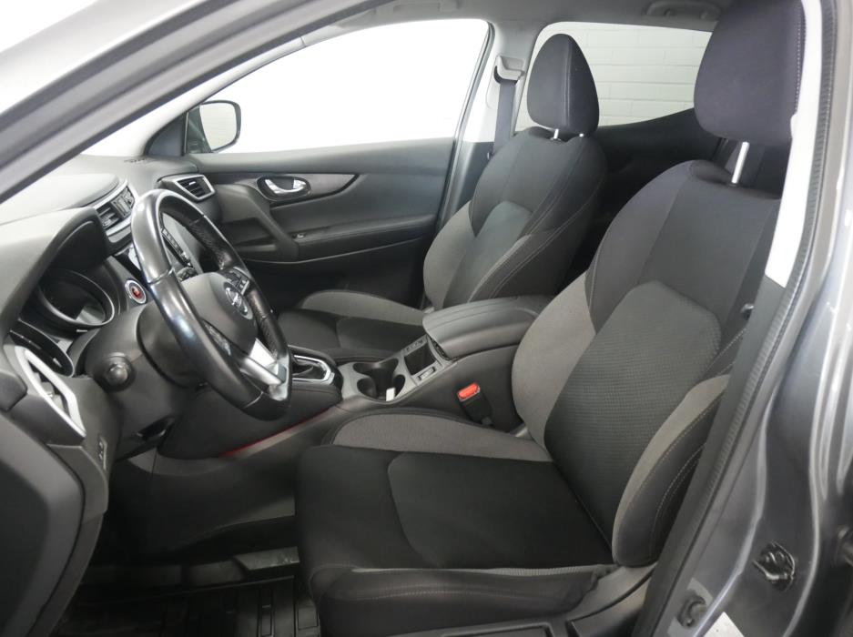 NISSAN Qashqai 2020