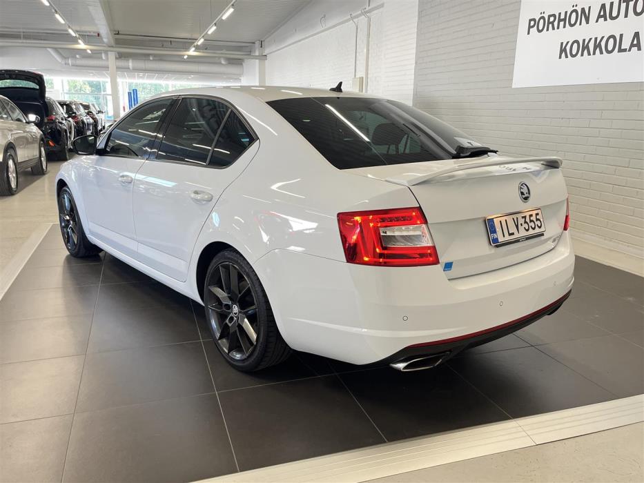 SKODA Octavia 2015