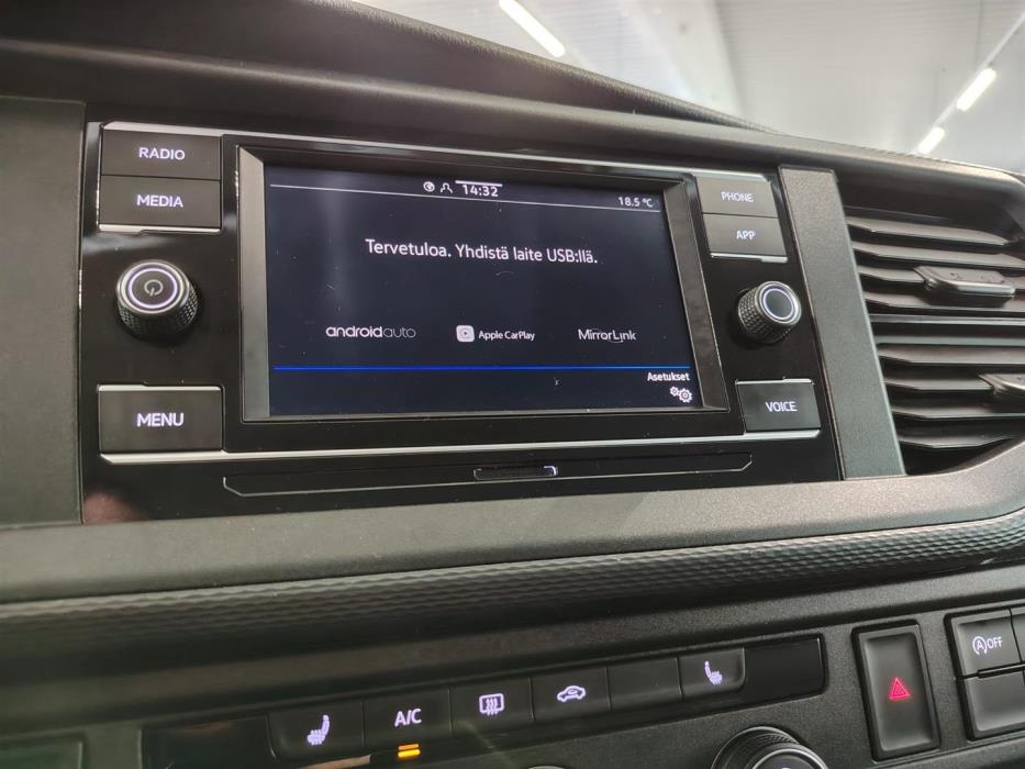 VOLKSWAGEN Transporter 2022