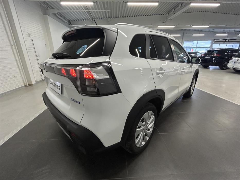 Suzuki S-Cross 2026