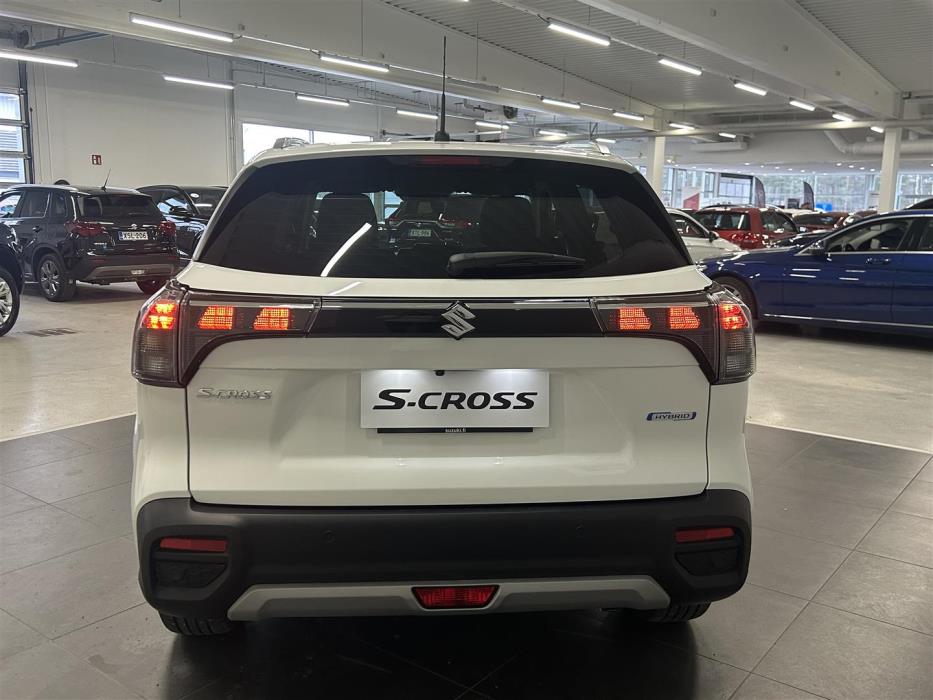 Suzuki S-Cross 2026