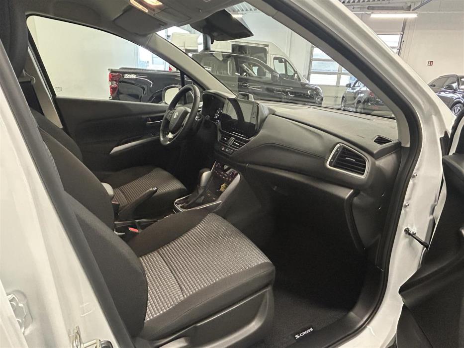 Suzuki S-Cross 2026