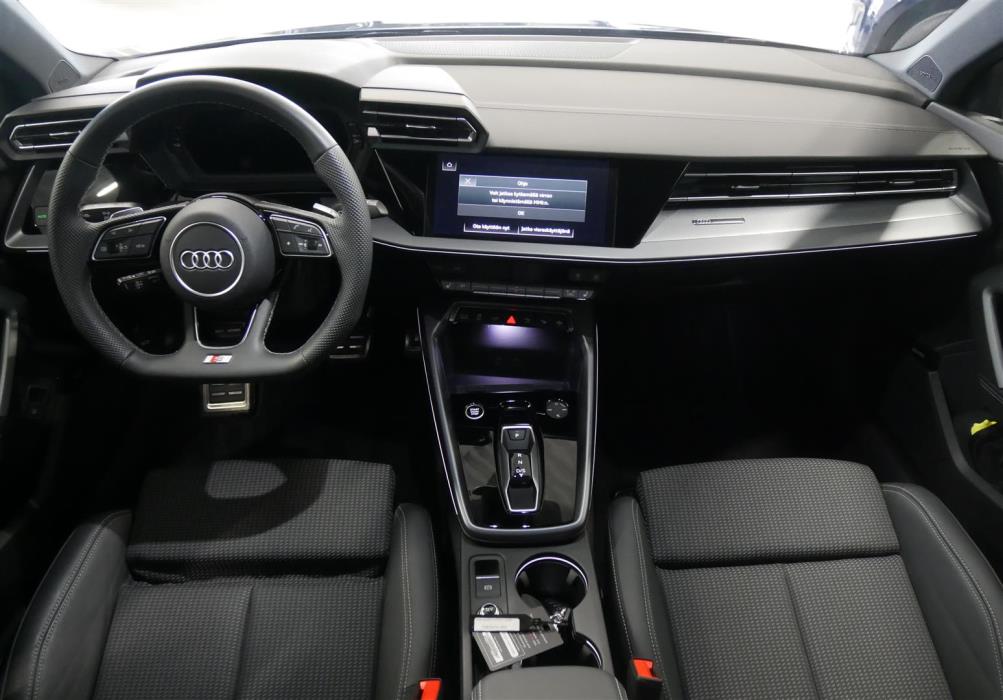 AUDI A3 2025