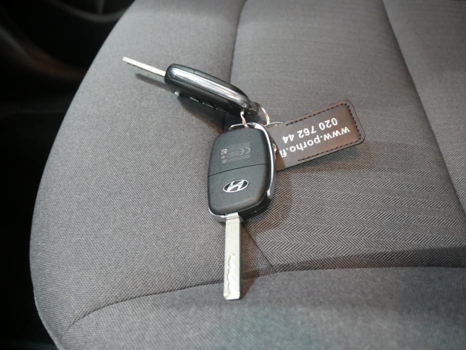 HYUNDAI IONIQ plug-in 2021