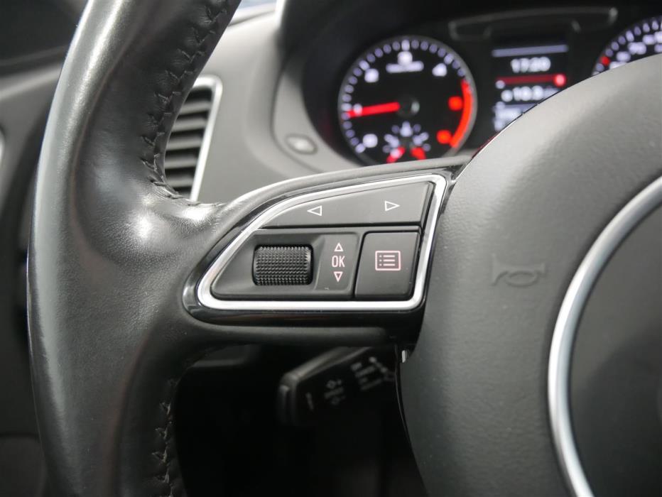 AUDI Q3 2018