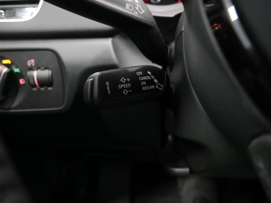 AUDI Q3 2018