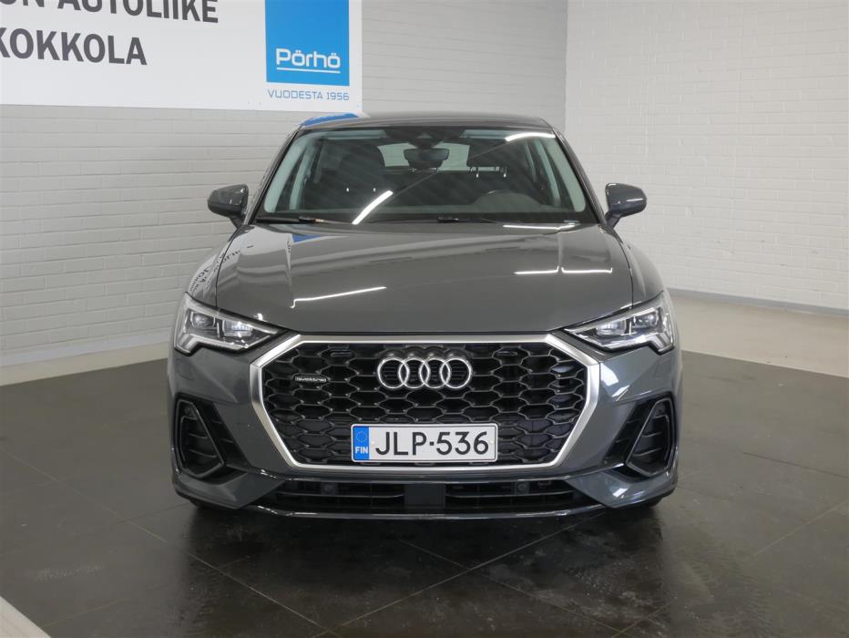 AUDI Q3 2020