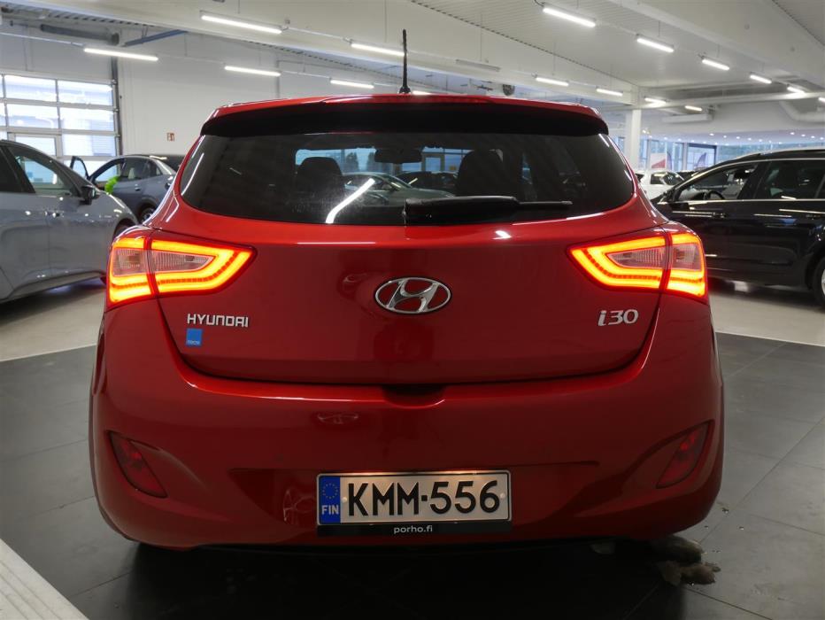 HYUNDAI i30 5d 2016