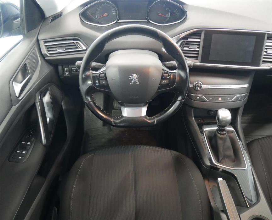 PEUGEOT 308 2016