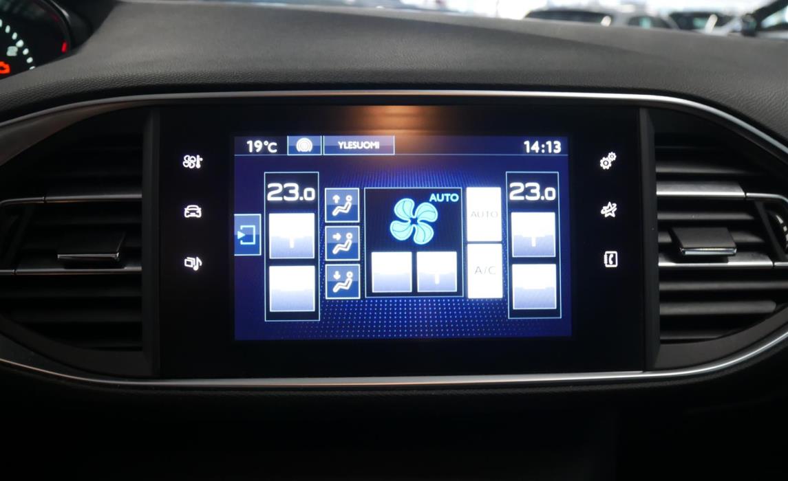 PEUGEOT 308 2016